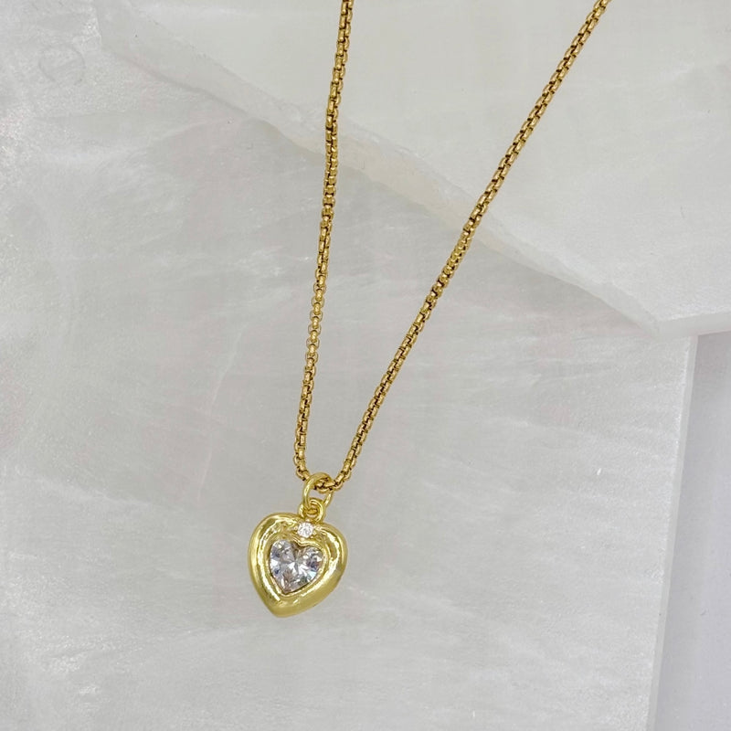 CRYSTAL BEZEL HEART SUPER MINI necklace