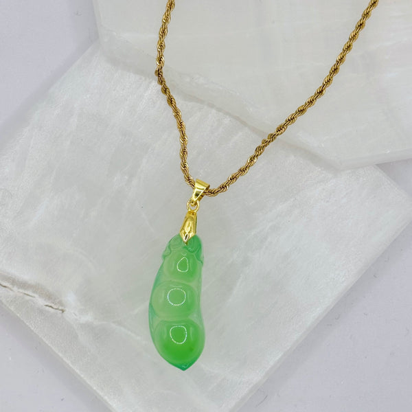 LUCKY PEAS LIGHT GREEN JADE MINI necklace