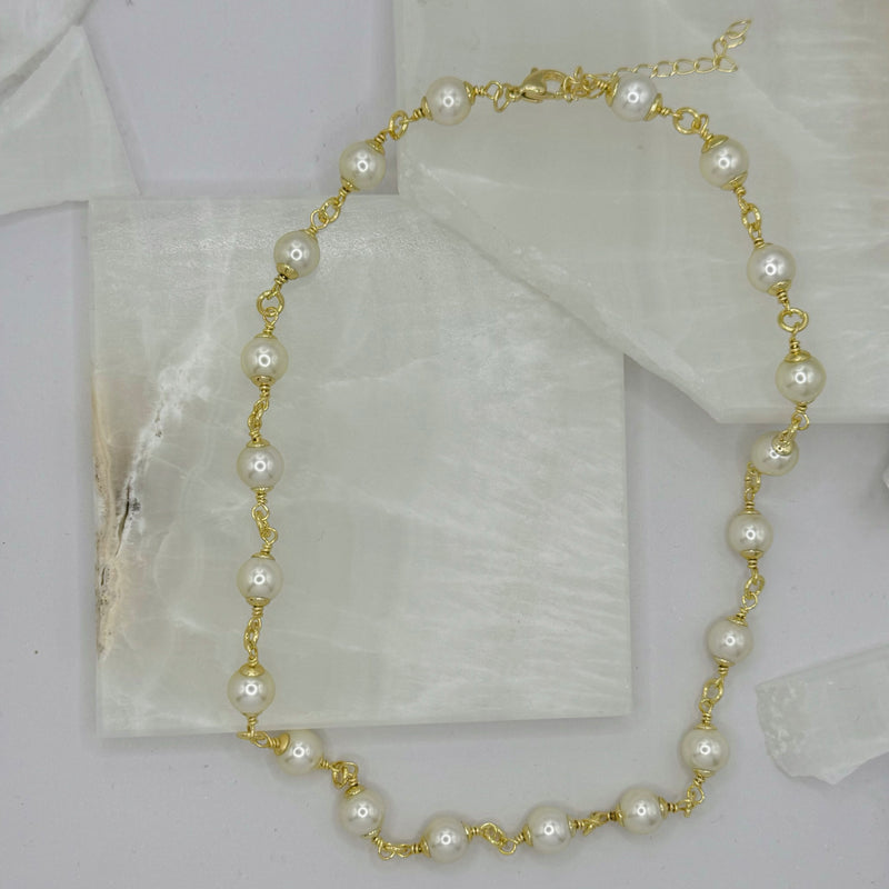 GOLDEN ROUND PEARL necklace