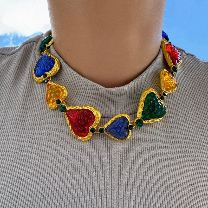 GOLD CHUNKY HEART BERRY necklace