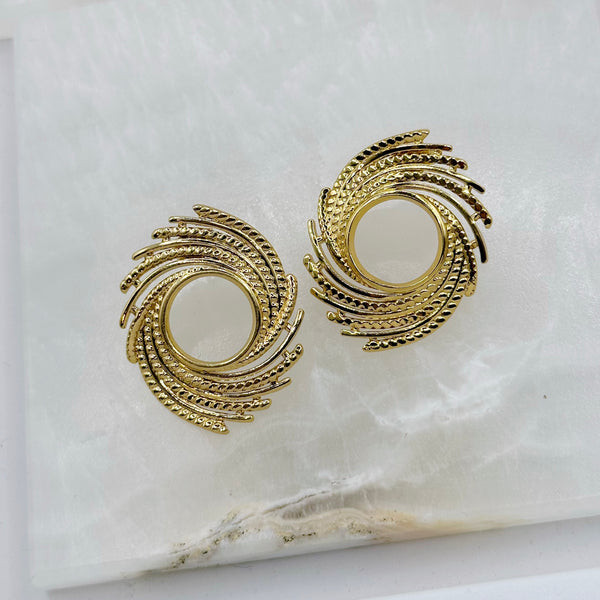 GOLD SWIRL earrings