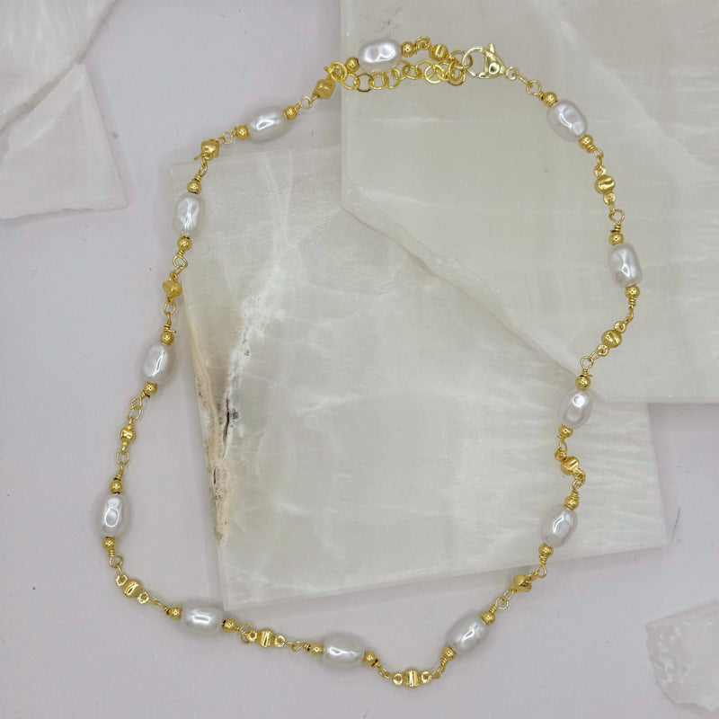 GOLD BEADED OVAL PEARL necklace