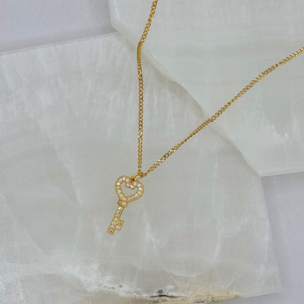 HEART KEY necklace