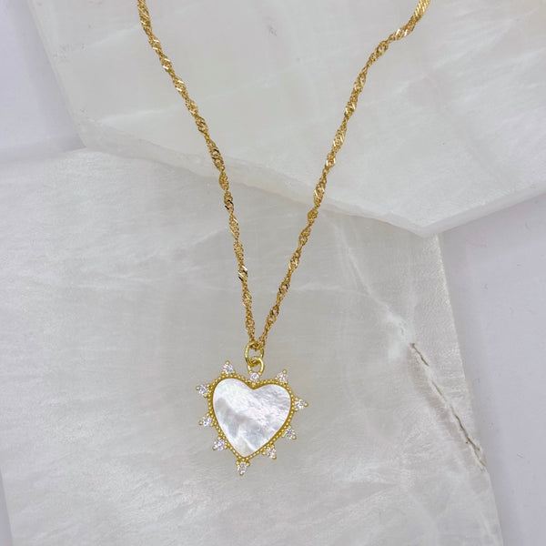 GOLDEN HEART CRYSTAL MOTHER OF PEARL necklace