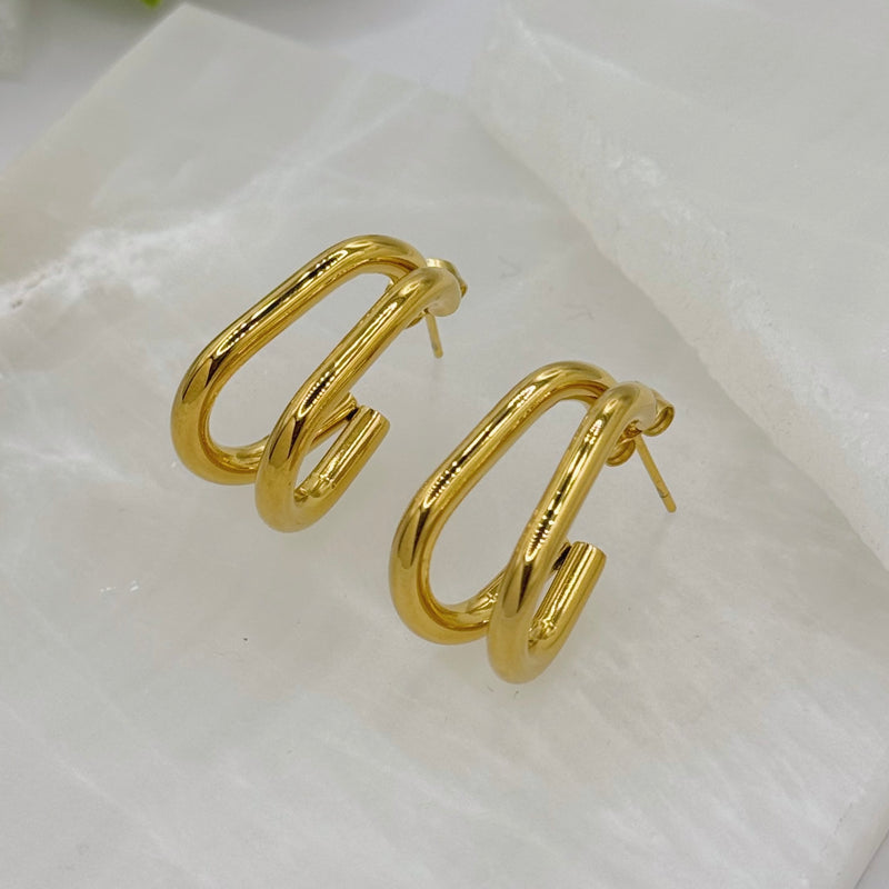 GOLD DOUBLE HOOP earrings