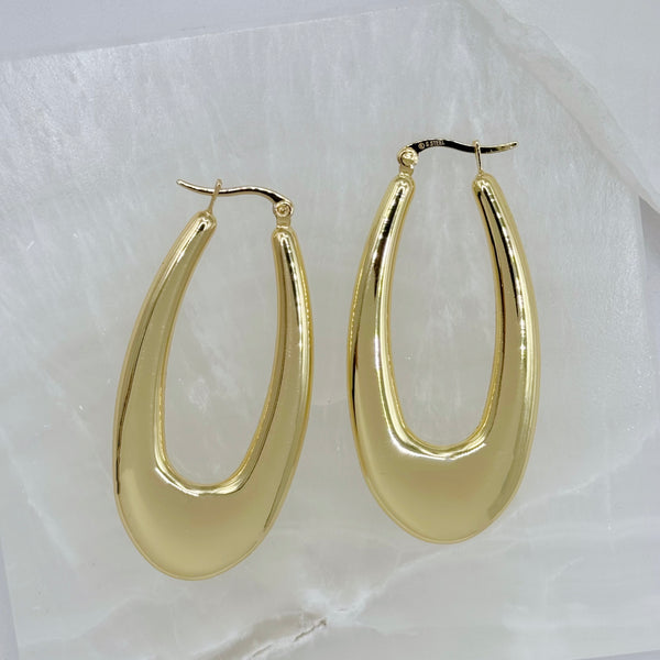 VANESSA GOLD OVAL HOOP earrings