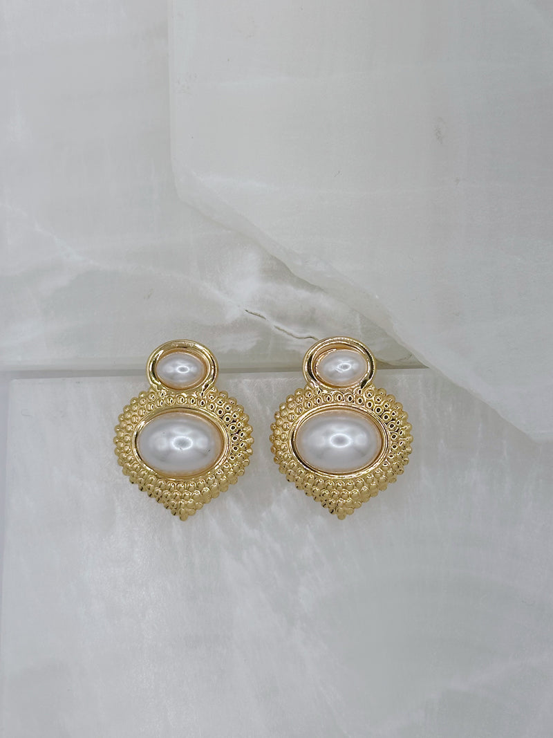 GOLD CHUNKY TEXTURED PEARL earrings