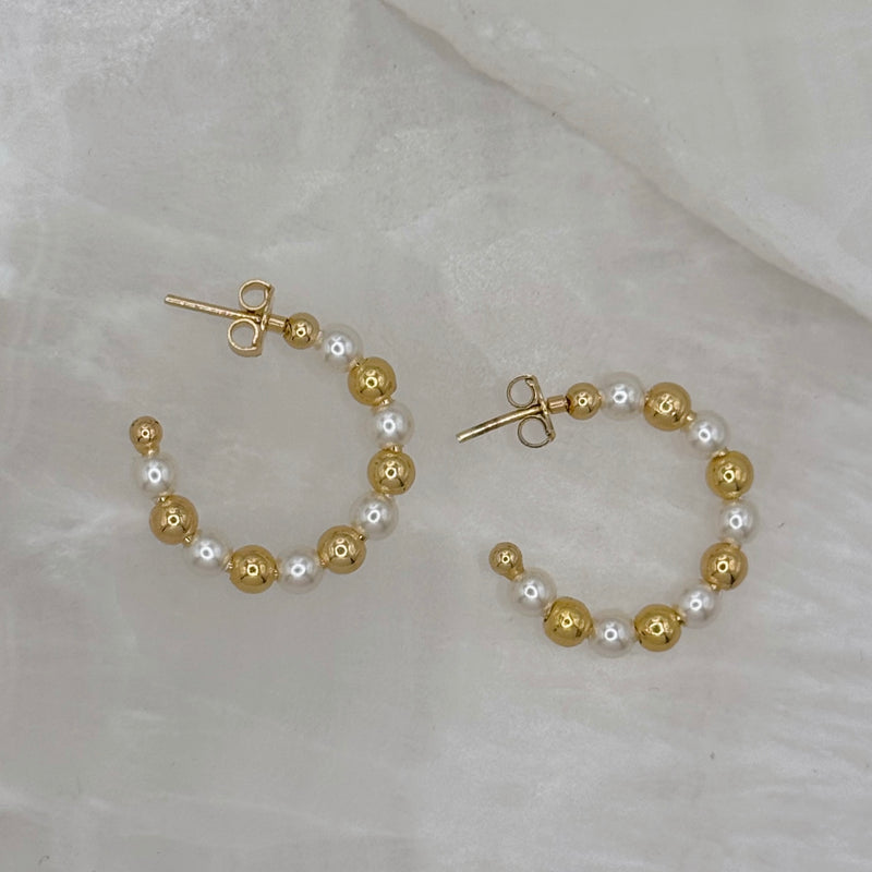 4MM SMALL GOLD & PEARL BEADED HOOP earrings