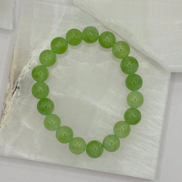 10MM GREEN PERIDOT BEADED bracelet