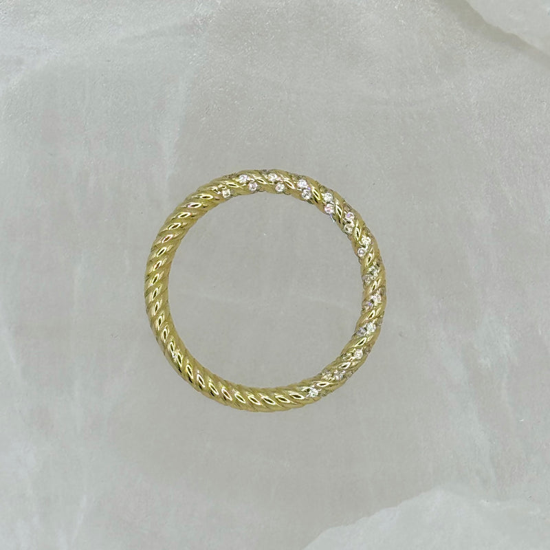 GOLD TWISTED CRYSTAL SPLIT ring