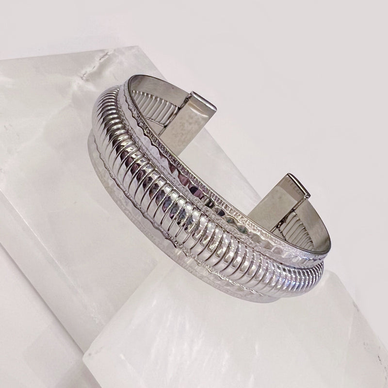 SILVER ALINA CUFF bangle